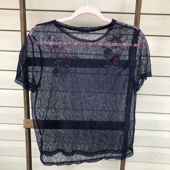 NWOT Sheer Floral Mesh Lace Zara Blouse with Floral Embroidery - Picture 8 of 10